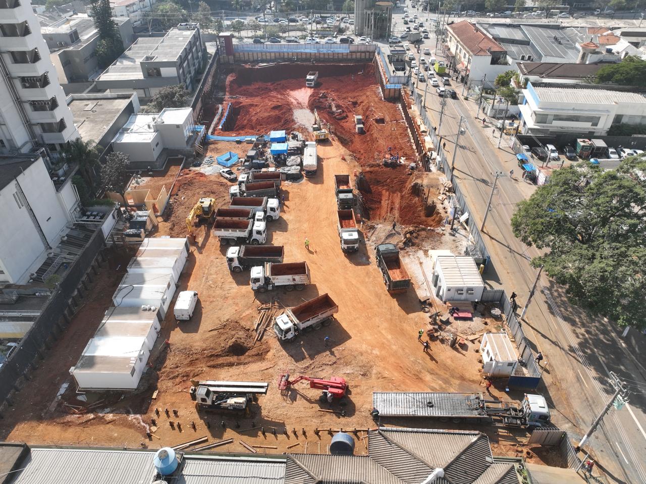Obra ao vivo - Elev Barra Funda